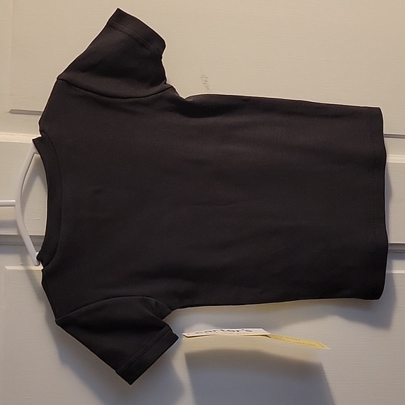 3 for $18 item🎉Carter's Toddler T-shirt - Picture 2 of 6